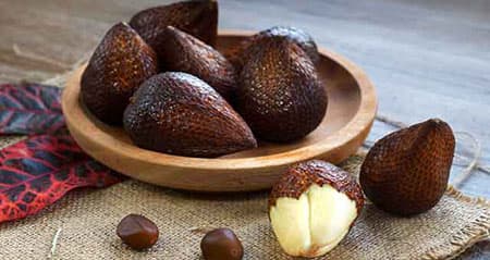 Dieses Obst ist eine: salak