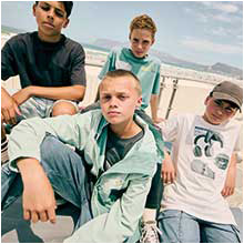 Jungenmode kaufen und punkten mit dem PAYBACK Online Shop des Monats Ernsting's Family