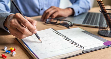 Entdecke unser Reisethema über feiertage 2025