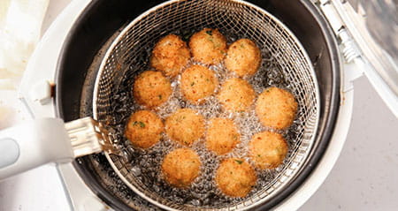 Hier findest du den Haushaltstrick zum Thema fritteuse reinigen