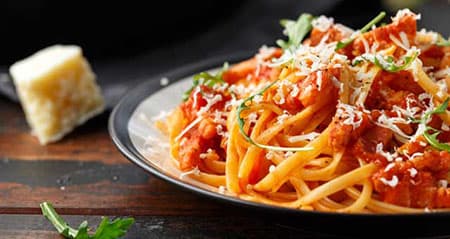 Die Nudel heißt makkaroni