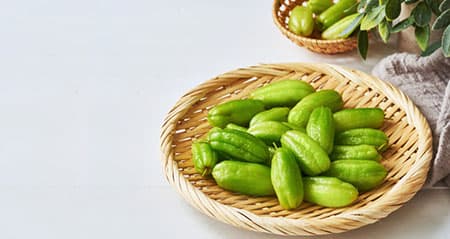 Dieses Obst ist eine: bilimbi