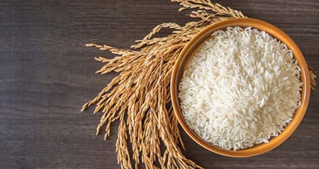 Resistente Stärke: Säcke mit Reis und Nudeln sind umgefallen